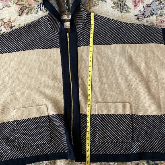 Gorgeous Hooded PONCHO! 🔥HOT ITEM🔥 KASPER Spacious L /XL Womens NEW! 🍁🎄 - Picture 15 of 17